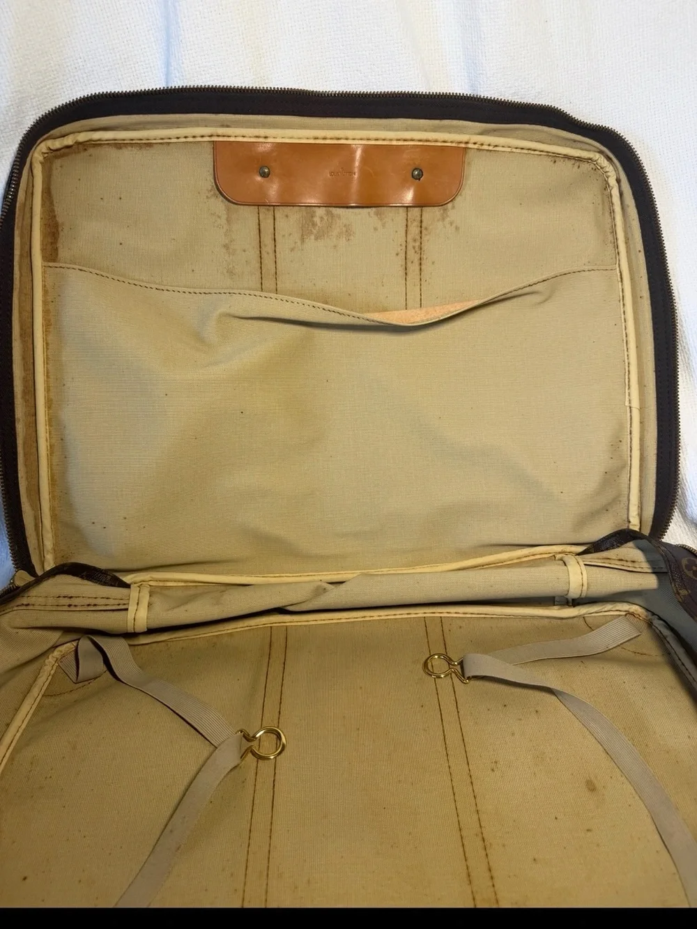 Louis Vuitton iconic louis